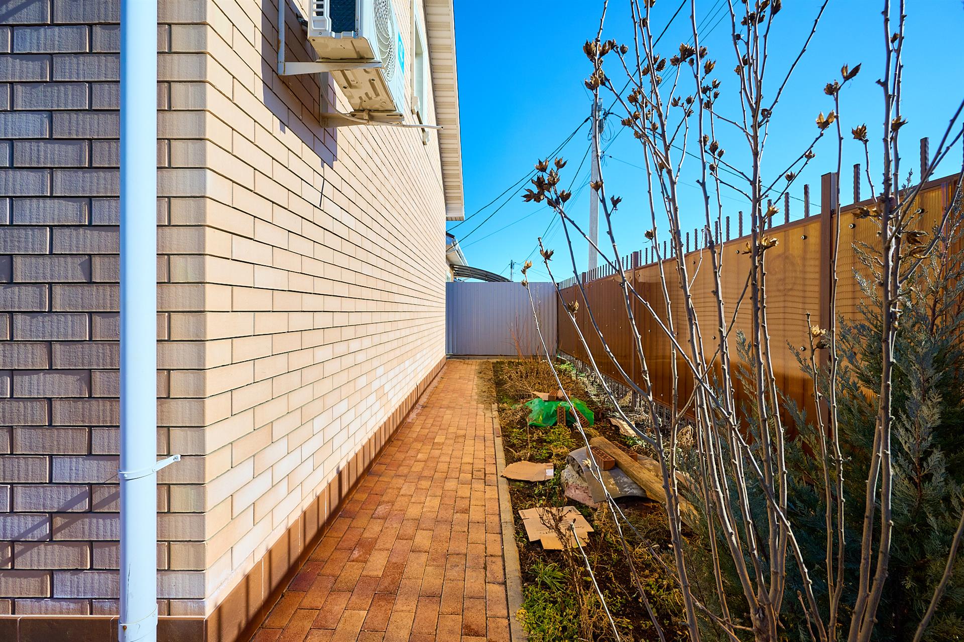 Фото №2: Дом 59 м² + 3.58 сот. - Яблоновский, п. коттеджный  Чёрное Море, ул. Депутатская, 5/17