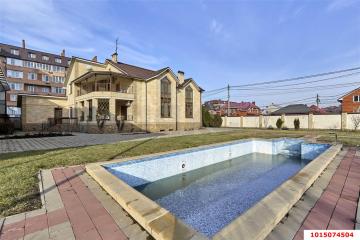 Фото №1: Дом 551 м² - Краснодар, мкр. Музыкальный, ул. Агрохимическая