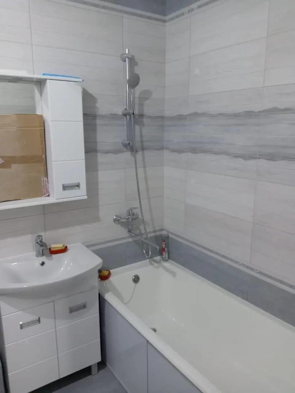 Фото №3: 2-комнатная квартира 47 м² - Краснодар, Карасунский внутригородской округ, Пашковский, жилой комплекс Гарант, Участок №24, мкр. Гидростроителей, ул. Трудовой Славы, 43