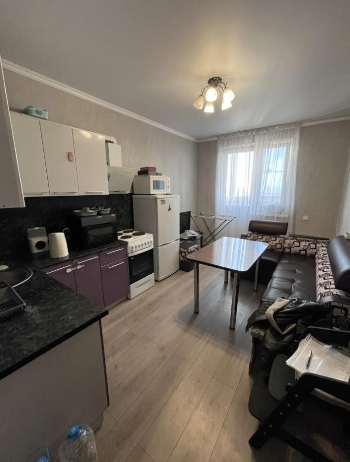 Фото №2: 1-комнатная квартира 45 м² - Краснодар, Школьный, Прикубанский внутригородской округ, мкр. Круглик, ул. Школьная, 13/9