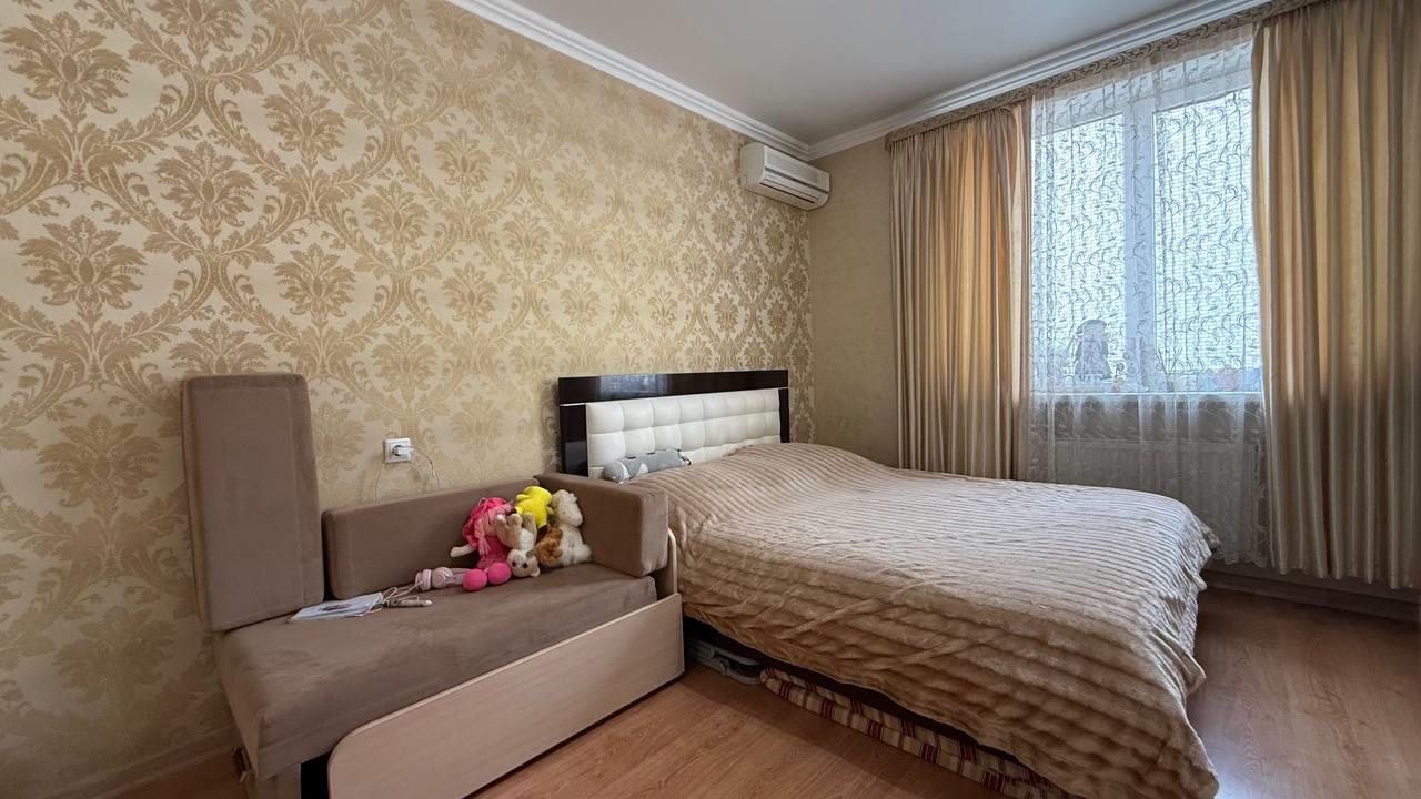 Фото №1: 1-комнатная квартира 40 м² - Российский, мкр. Прикубанский внутригородской округ, ул. Рымникская, 11