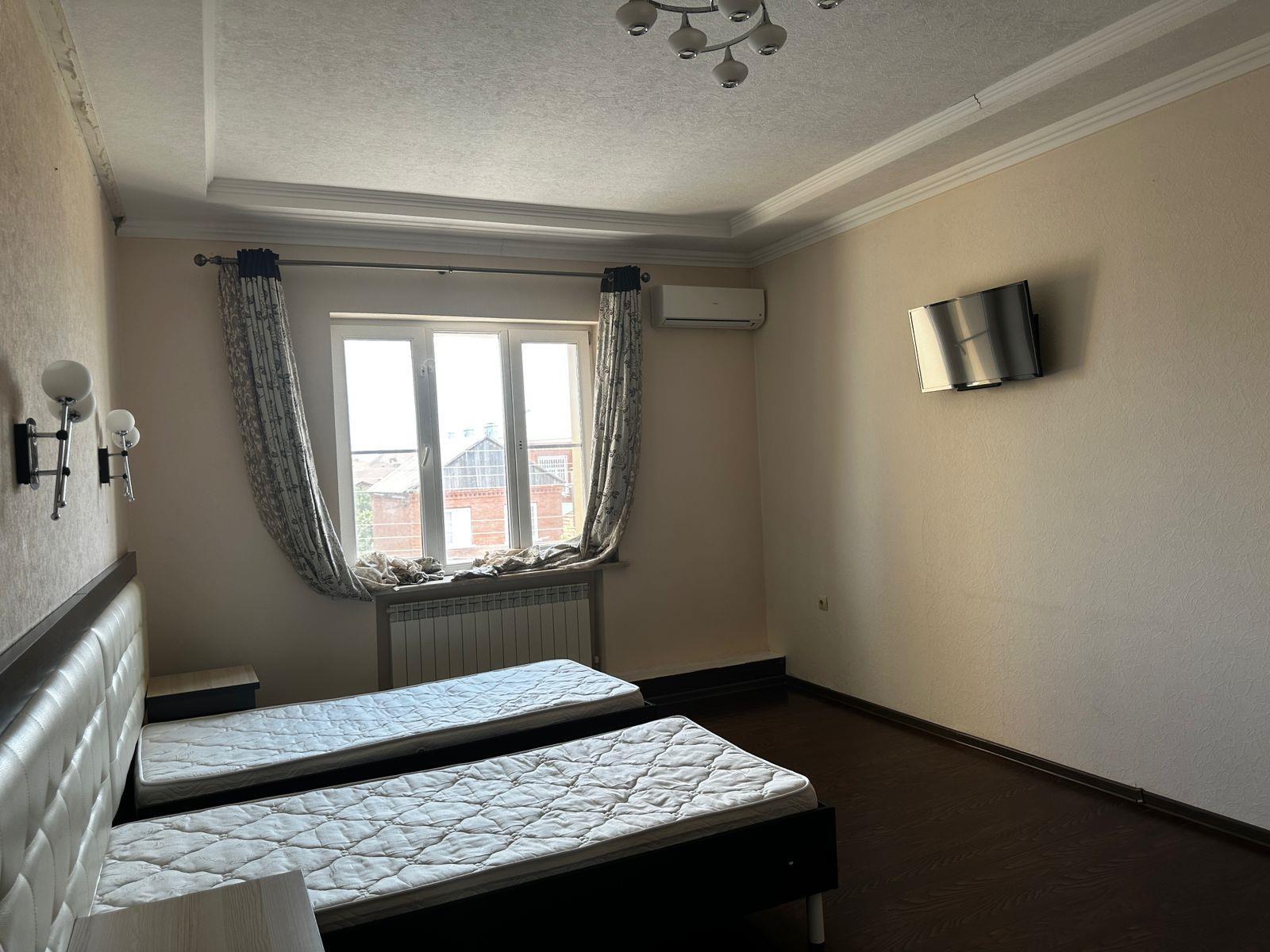 Фото №3: Дом 470 м² + 3.29 сот. - Краснодар, Центральный внутригородской округ, мкр. Дубинка, ул. Черноморская, 47