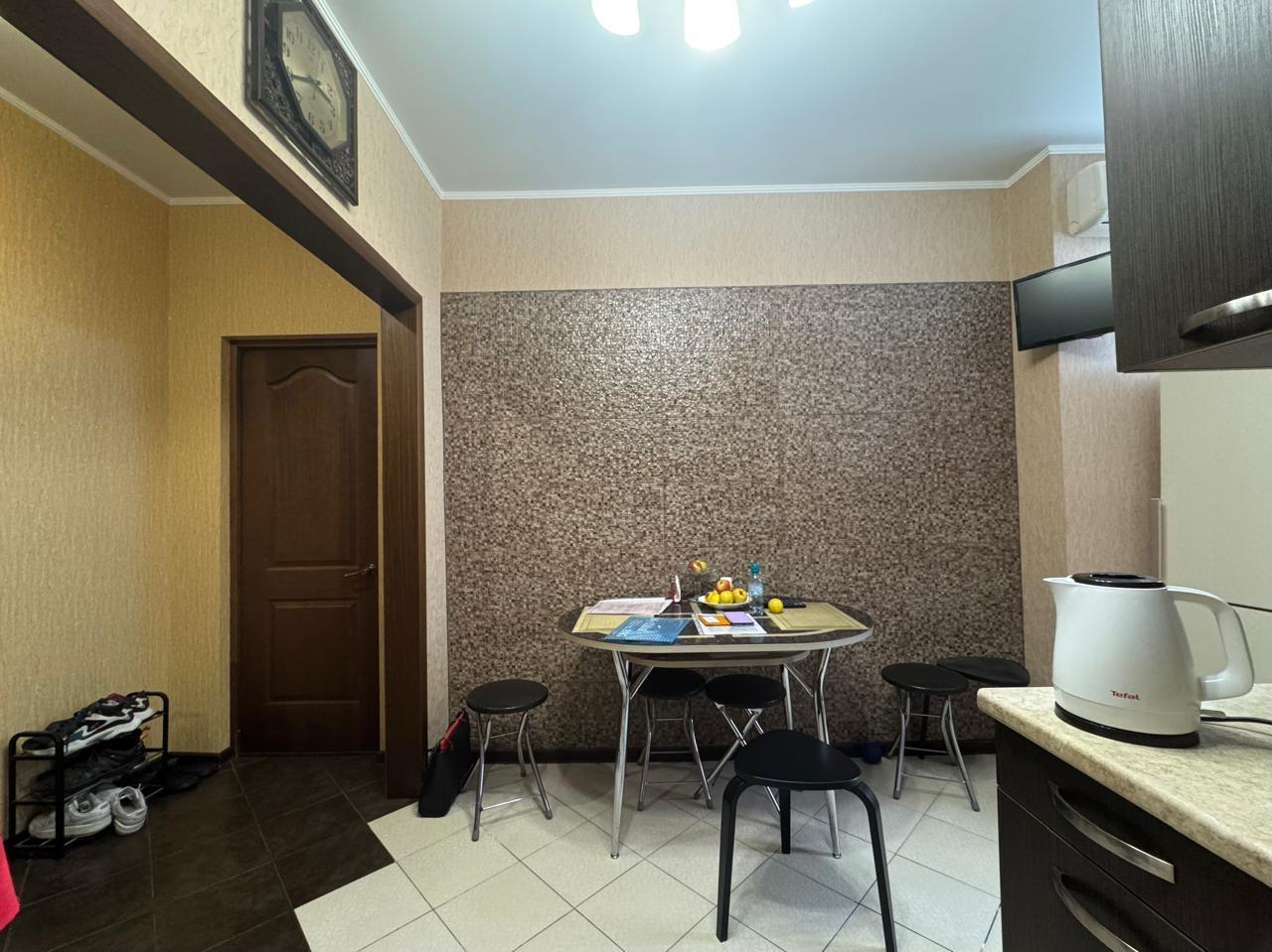 Фото №13: 2-комнатная квартира 64 м² - Краснодар, Прикубанский внутригородской округ, мкр. 40 лет Победы, ул. имени 40-летия Победы, 154