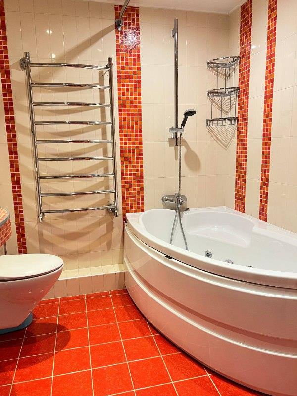 Фото №3: 3-комнатная квартира 82 м² - Краснодар, Западный внутригородской округ, мкр. Юбилейный, б-р Платановый, 2