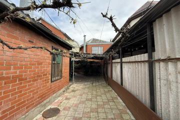 Фото №1: Часть дома 45 м² - Краснодар, мкр. Сельскохозяйственный Институт, ул. 1-я Линия, 90