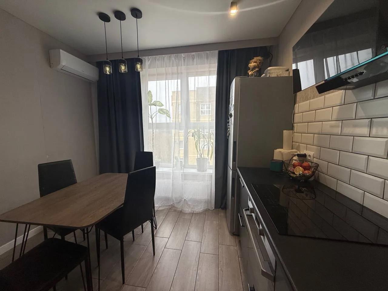 Фото №3: 2-комнатная квартира 50 м² - Краснодар, Карасунский внутригородской округ, жилой комплекс Марсель-2, ж/р Новознаменский, ул. Войсковая, 22