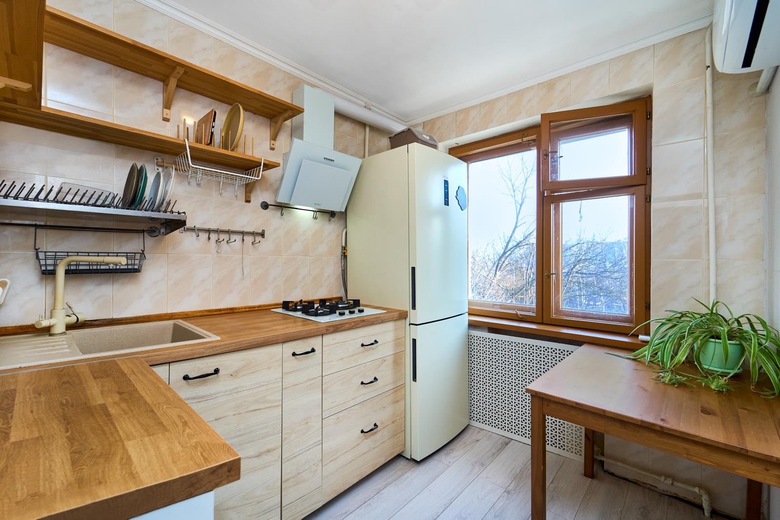 Фото №4: 2-комнатная квартира 46 м² - Краснодар, Центральный внутригородской округ, мкр. Табачная Фабрика, ул. Московская, 2к1