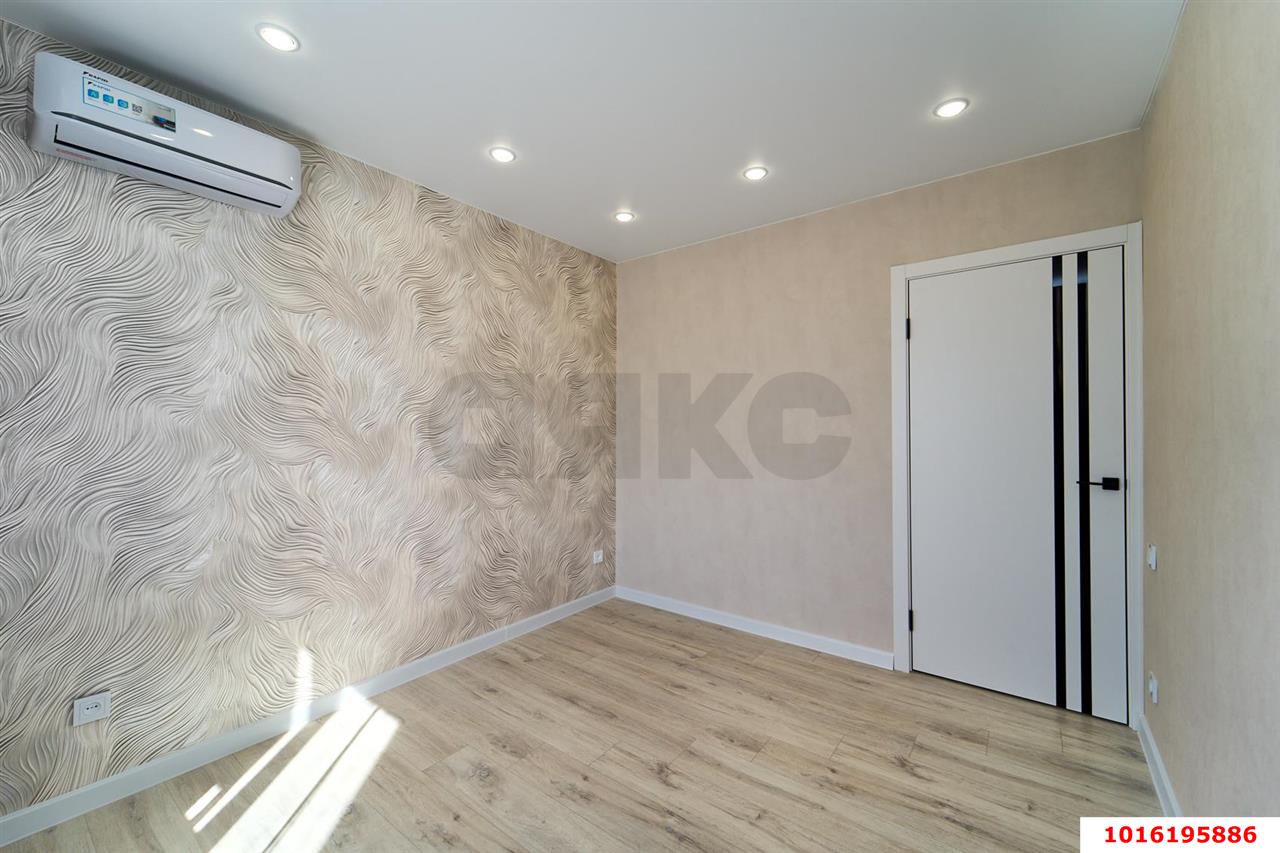 Фото №10: 3-комнатная квартира <span class="whitespace-nowrap">75 м²</span>, <span class="whitespace-nowrap">5/16 эт.</span> - Краснодар, Прикубанский внутригородской округ, мкр. Микрохирургии глаза, ул. Академика Лукьяненко, 8