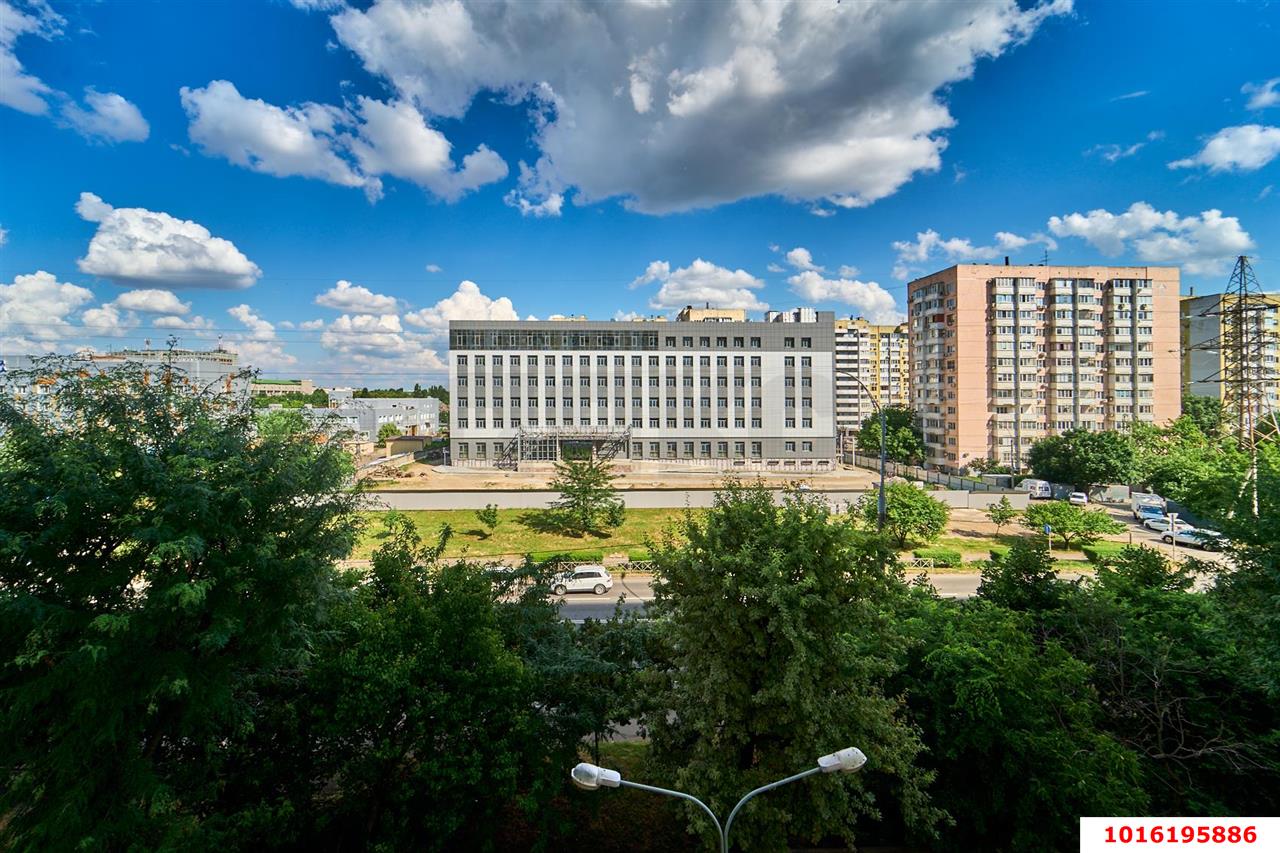 Фото №20: 3-комнатная квартира <span class="whitespace-nowrap">75 м²</span>, <span class="whitespace-nowrap">5/16 эт.</span> - Краснодар, Прикубанский внутригородской округ, мкр. Микрохирургии глаза, ул. Академика Лукьяненко, 8