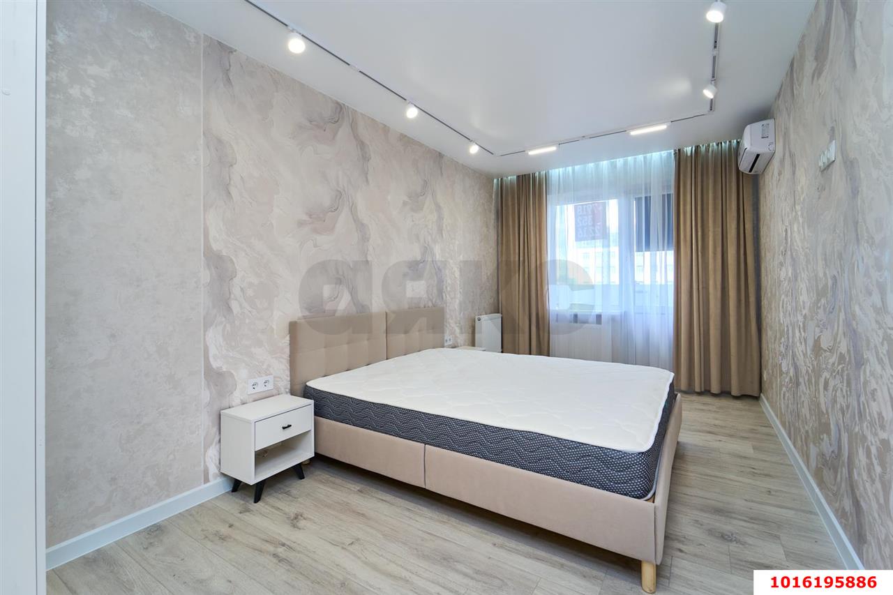 Фото №7: 3-комнатная квартира <span class="whitespace-nowrap">75 м²</span>, <span class="whitespace-nowrap">5/16 эт.</span> - Краснодар, Прикубанский внутригородской округ, мкр. Микрохирургии глаза, ул. Академика Лукьяненко, 8