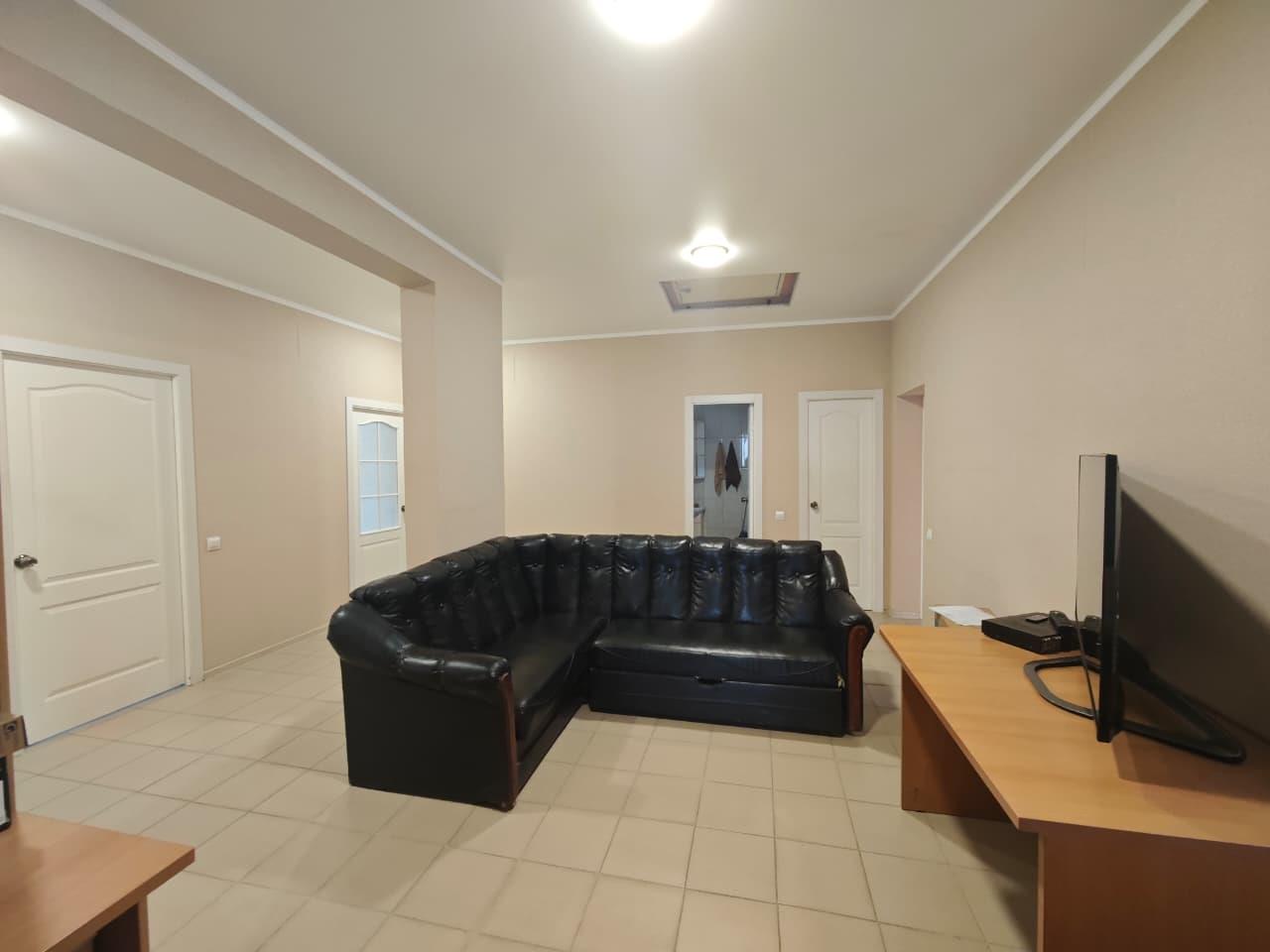 Фото №2: Дом 220 м² + 4 сот. - Краснодар, Прикубанский внутригородской округ, Калинино, мкр. Завод Радиоизмерительных Приборов, пер. Топольковый, 16