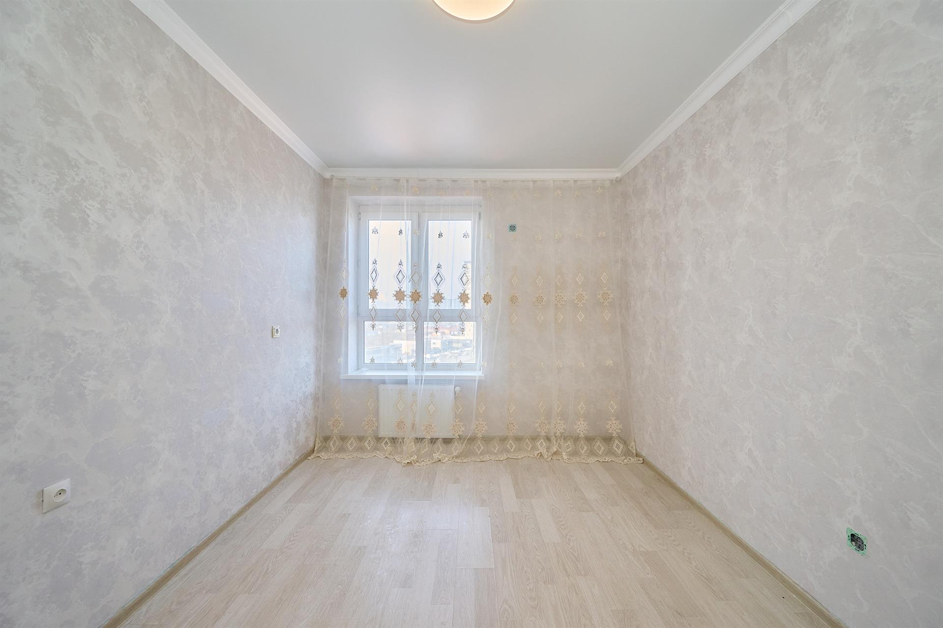 Фото №1: 1-комнатная квартира 45 м² - Краснодар, Пашковский, мкр. Карасунский внутригородской округ, ул. Леонида Лаврова, 4