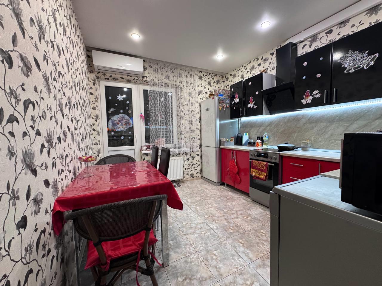 Фото №4: 3-комнатная квартира 82 м² - Краснодар, Карасунский внутригородской округ, мкр. Почтовый, ул. имени Валерия Гассия, 14