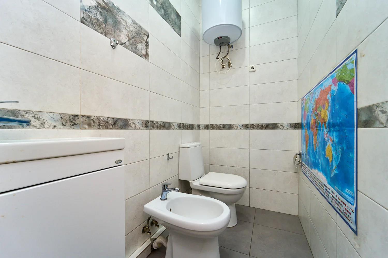 Фото №10: 3-комнатная квартира 97 м² - Краснодар, Центральный внутригородской округ, мкр. Дубинка, ул. 6-я Линия Поймы реки Кубань