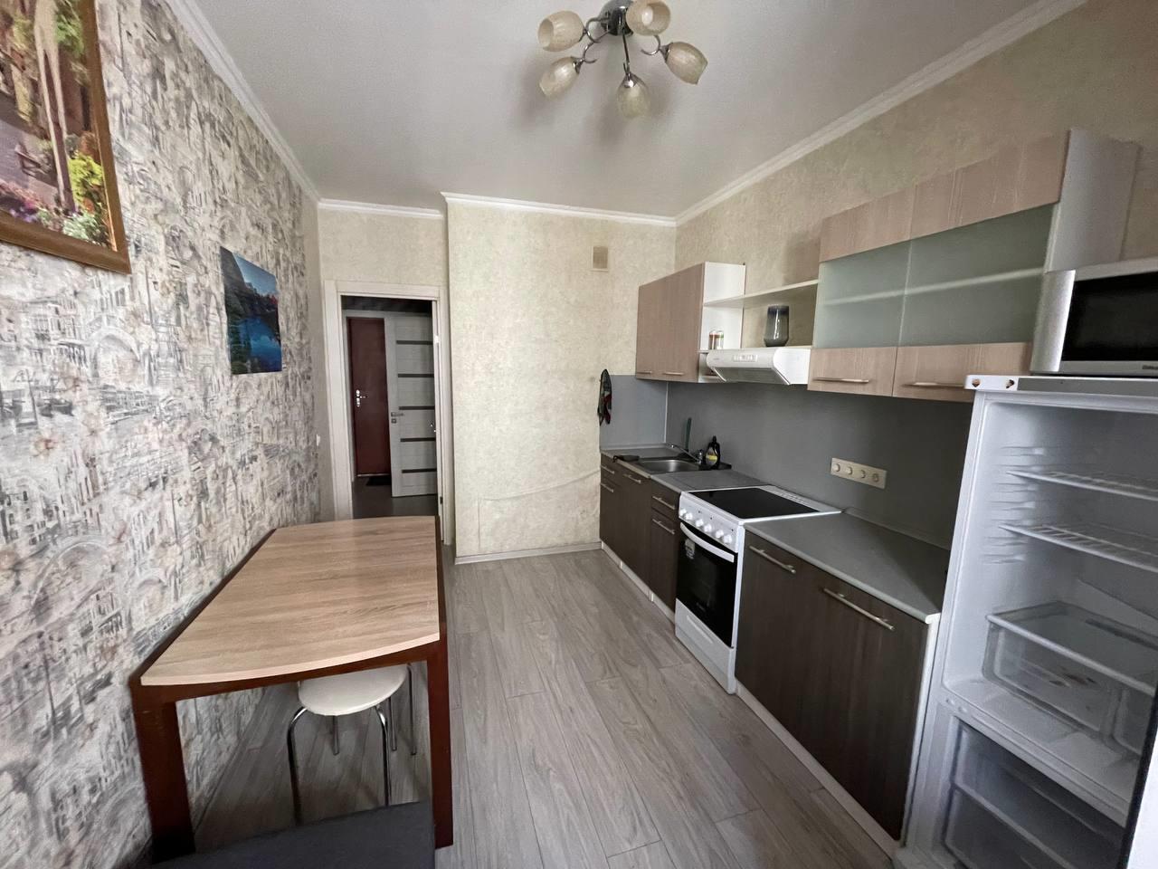 Фото №2: 1-комнатная квартира 36 м² - Краснодар, Прикубанский внутригородской округ, Завод Радиоизмерительных Приборов, жилой комплекс Инсити, мкр. имени Петра Метальникова, ул. Петра Метальникова, 7