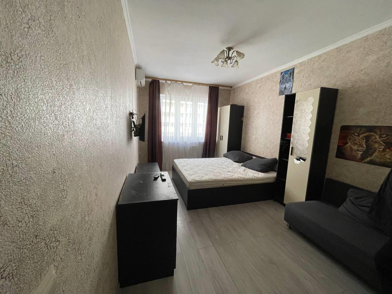 Фото №3: 1-комнатная квартира 36 м² - Краснодар, Прикубанский внутригородской округ, Завод Радиоизмерительных Приборов, жилой комплекс Инсити, мкр. имени Петра Метальникова, ул. Петра Метальникова, 7