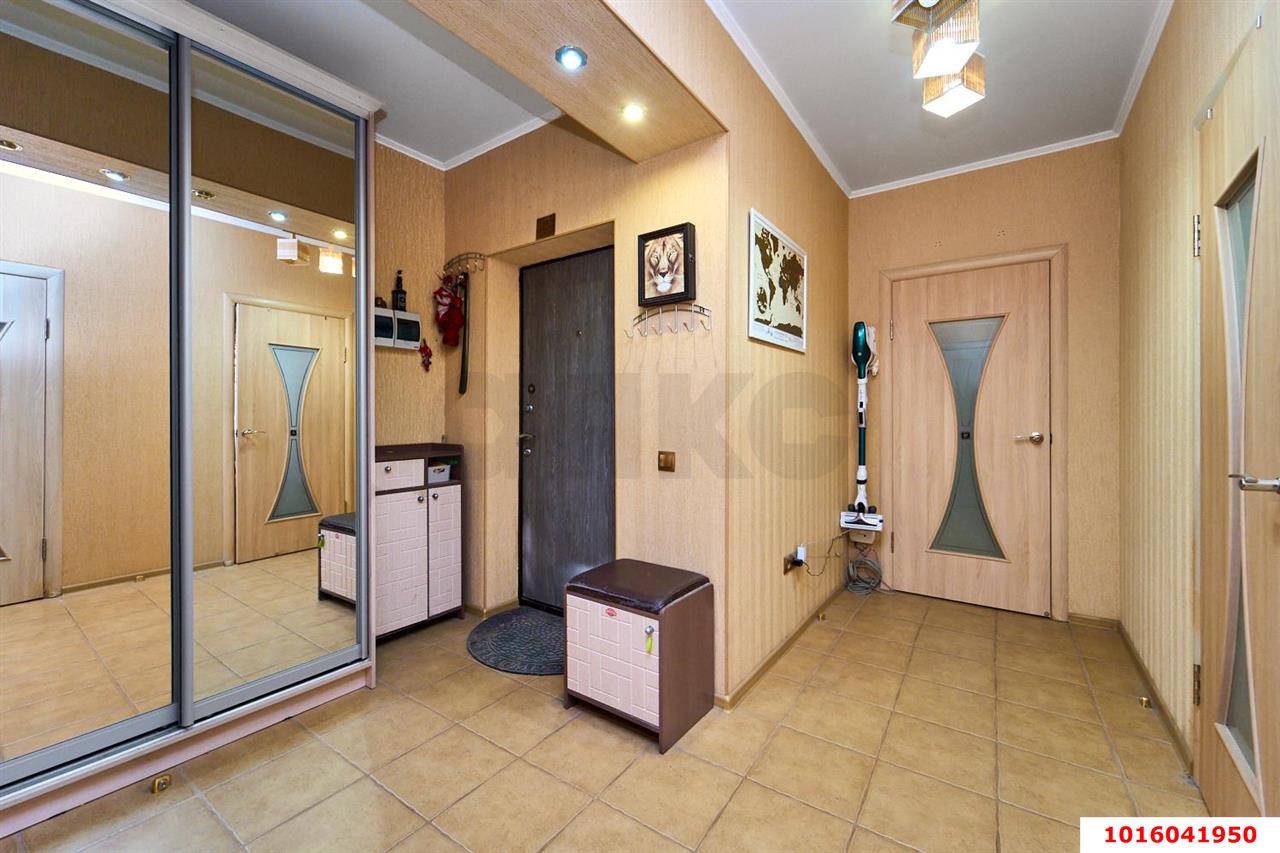 Фото №10: 2-комнатная квартира 61 м² - Краснодар, Прикубанский внутригородской округ, Завод Радиоизмерительных Приборов, мкр. Музыкальный, ул. имени С.С. Прокофьева, 29