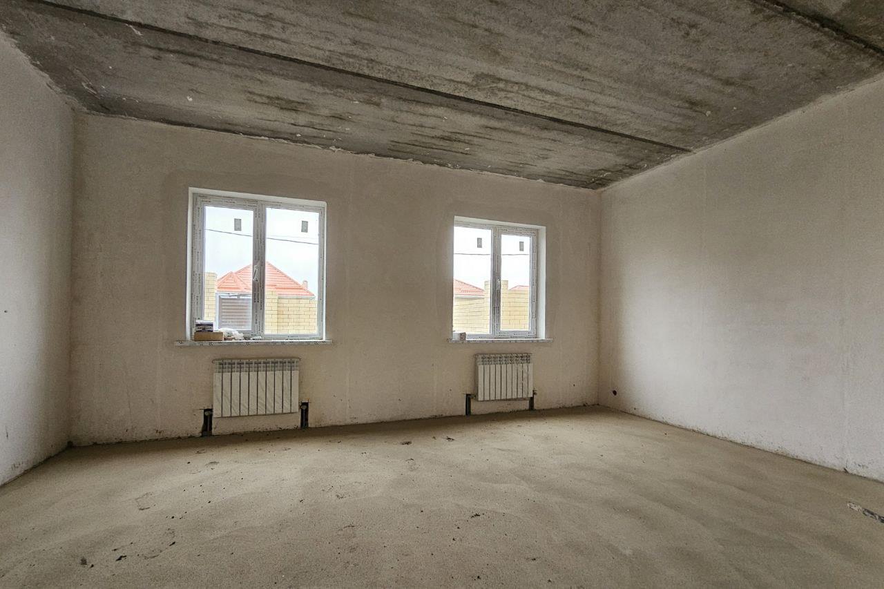 Фото №8: Дом 145 м² + 4.24 сот. - Южный, п. коттеджный  Южная столица, пер. 9-й Заветный, 10