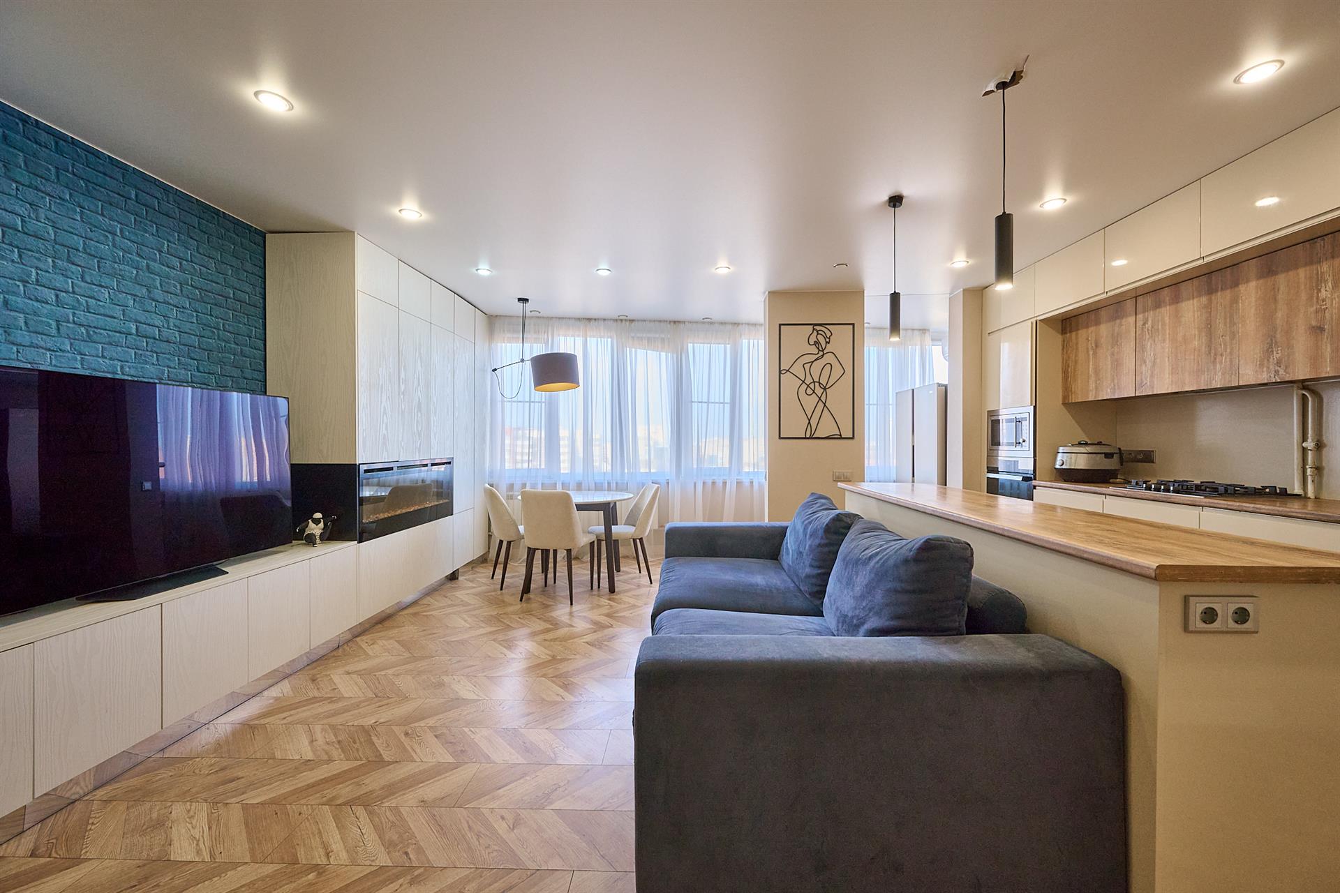 Фото №2: 3-комнатная квартира 74 м² - Краснодар, мкр. Западный внутригородской округ, ул. Красная, 145/1