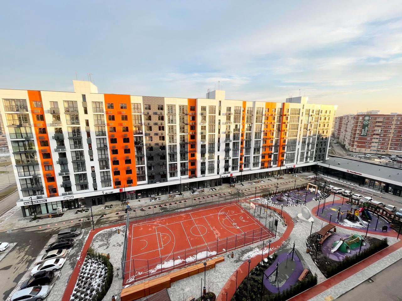 Фото №1: 1-комнатная квартира 40 м² - Краснодар, Прикубанский внутригородской округ, мкр. жилой комплекс Друзья, ул. имени Б.С. Кудухова, 1к1