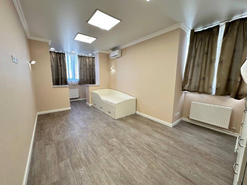 Фото №13: 3-комнатная квартира 107 м² - Краснодар, Прикубанский внутригородской округ, Школьный, Круглик, мкр. Табачная Фабрика, ул. Табачная, 1/1к1