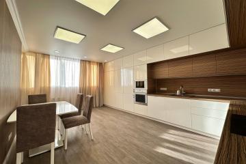 Фото №1: 3-комнатная квартира 107 м² - Краснодар, мкр. Табачная Фабрика, ул. Табачная, 1/1к1