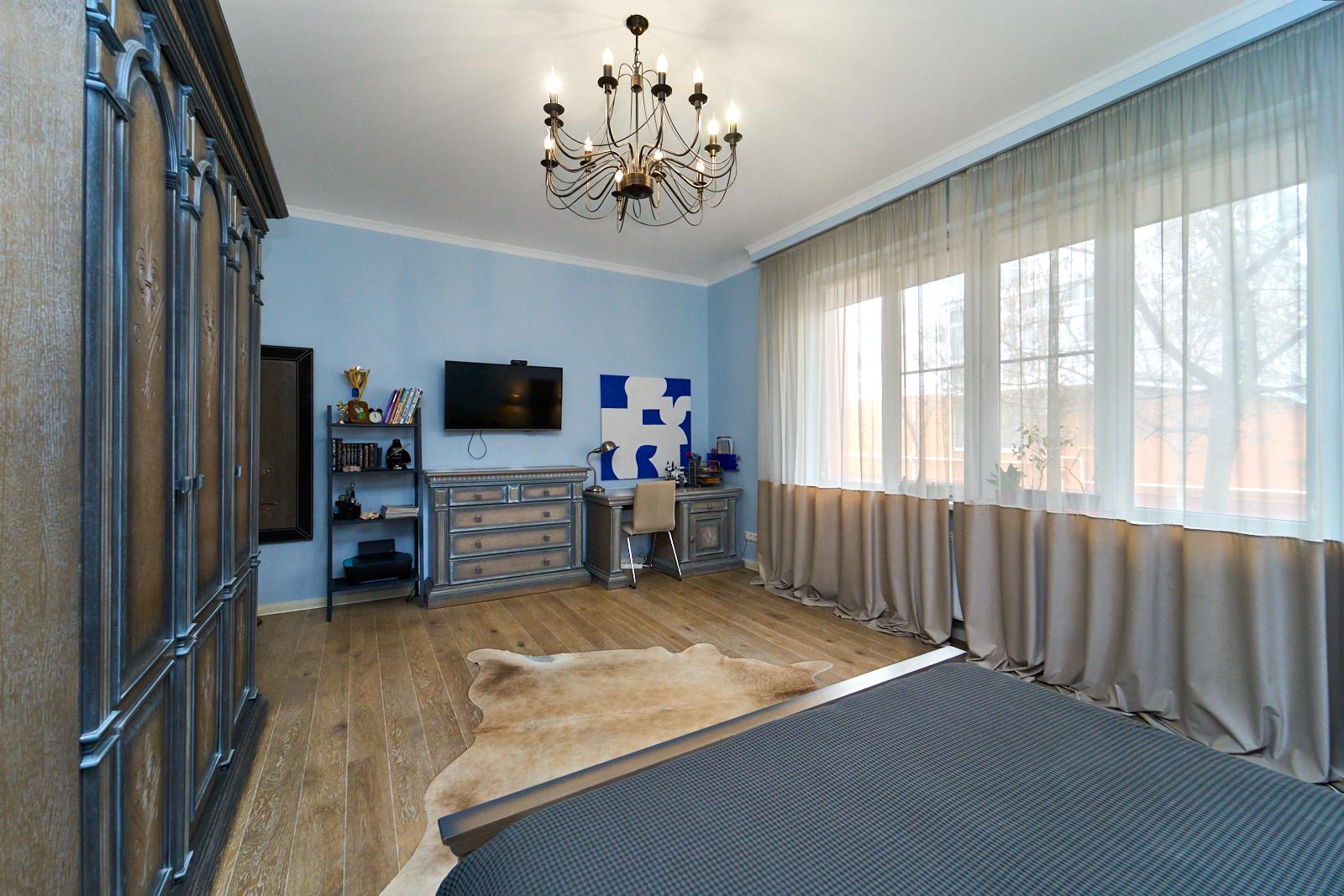 Фото №10: 3-комнатная квартира 182 м² - Краснодар, Прикубанский внутригородской округ, мкр. Немецкая Деревня, пр-кт Гёте, 10