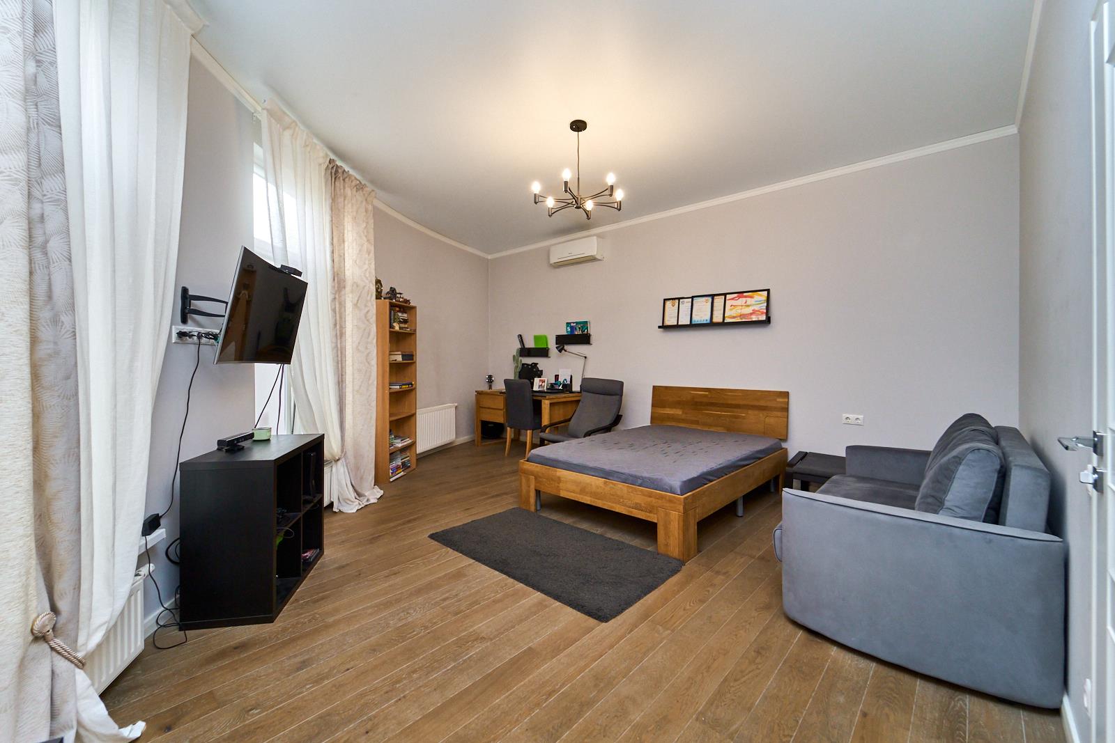 Фото №11: 3-комнатная квартира 182 м² - Краснодар, Прикубанский внутригородской округ, мкр. Немецкая Деревня, пр-кт Гёте, 10