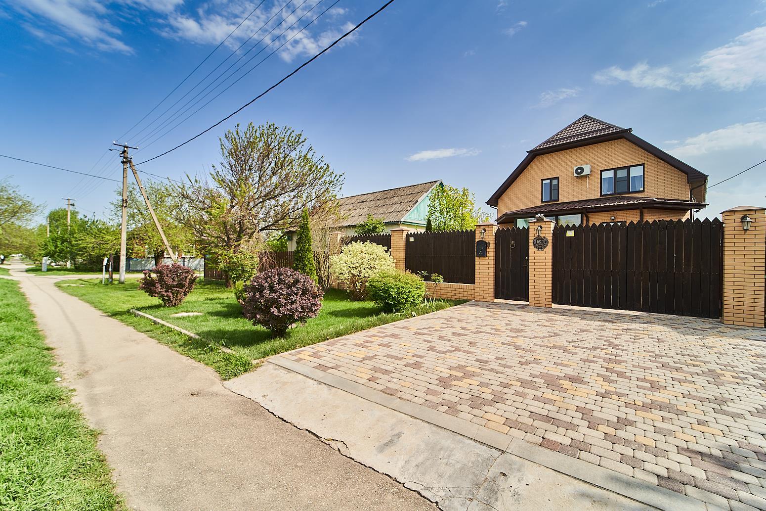 Фото №1: Дом 150 м² + 4 сот. - Елизаветинская, мкр. Прикубанский внутригородской округ, ул. Степная, 162/1