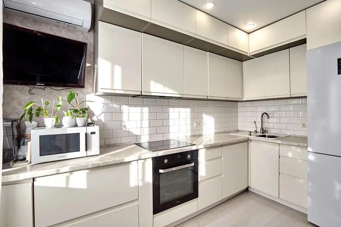 Фото №5: 2-комнатная квартира 66 м² - Краснодар, Прикубанский внутригородской округ, Славянский, мкр. Светлоград, ул. Красных Партизан, 1/4к8