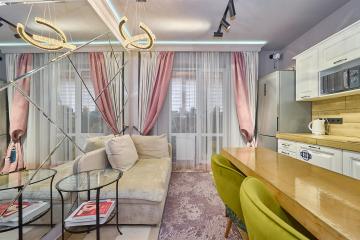 Фото №1: 2-комнатная квартира 62 м² - Краснодар, мкр. жилой комплекс Маршал, ул. Гаражная, 87к1