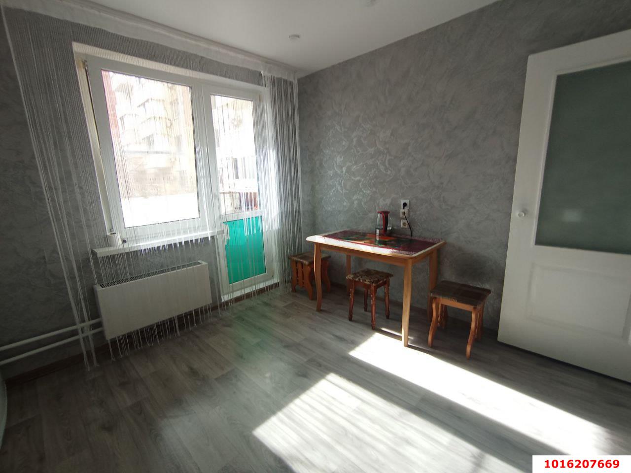 Фото №3: 2-комнатная квартира 56 м² - Краснодар, Прикубанский внутригородской округ, мкр. Восточно-Кругликовский, ул. Героя А.А. Аверкиева, 6