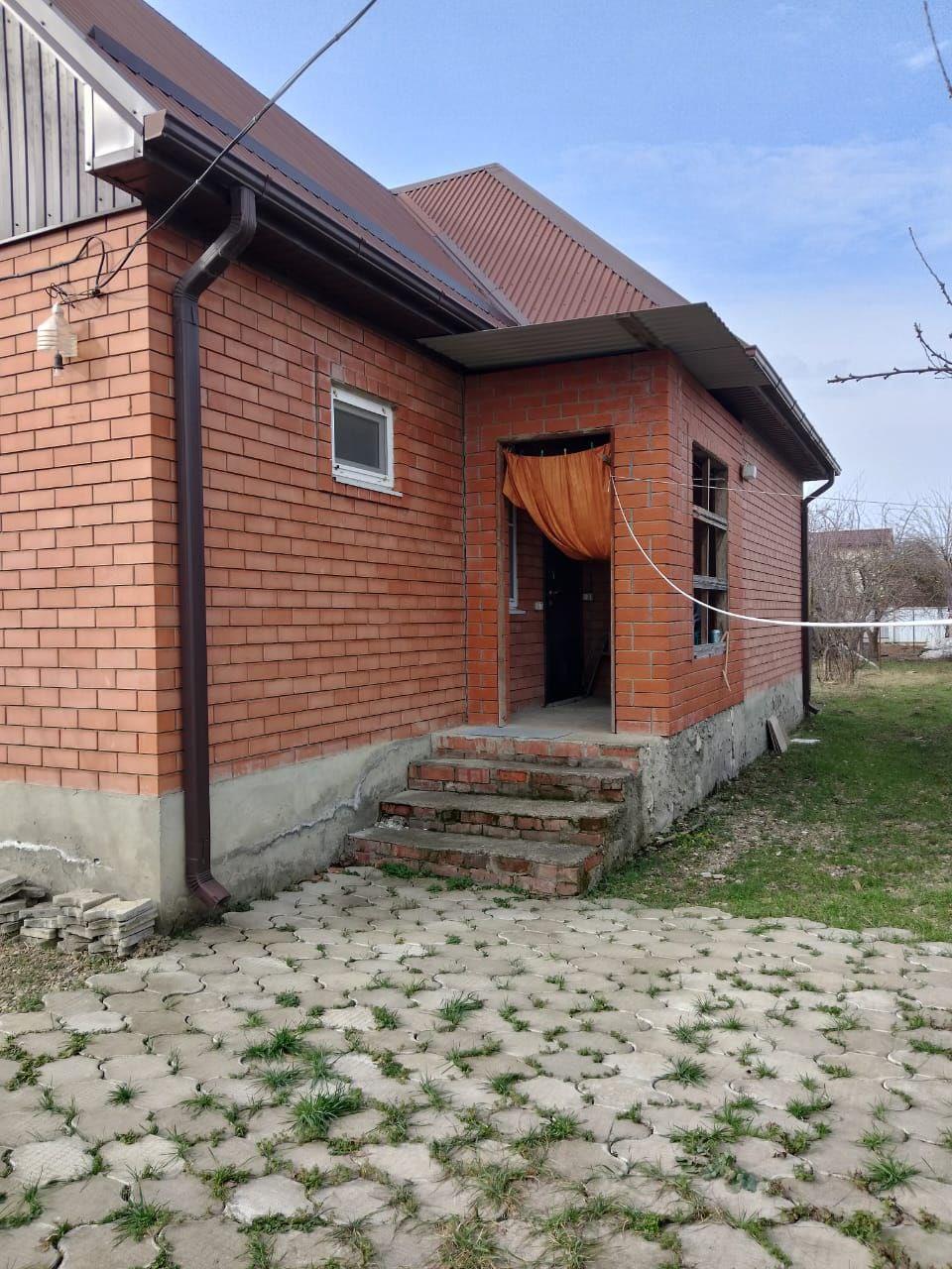 Фото №2: Дом 81 м² + 4 сот. - Елизаветинская, Прикубанский внутригородской округ, ст Криница, ул. Виноградная, 310