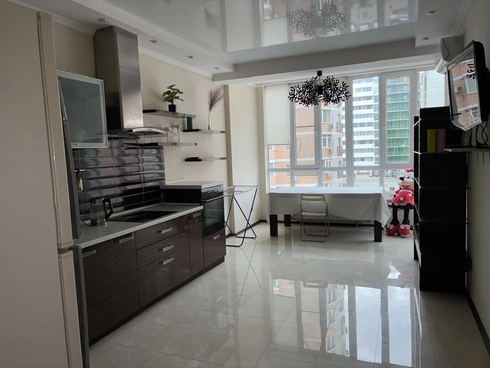 Фото №4: 2-комнатная квартира 79 м² - Краснодар, Западный внутригородской округ, мкр. Центральный, ул. Постовая, 29