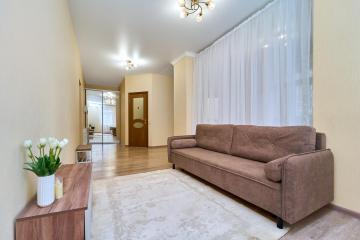 Фото №1: 1-комнатная квартира 44 м² - Краснодар, мкр. Солнечный, ул. Казбекская, 18