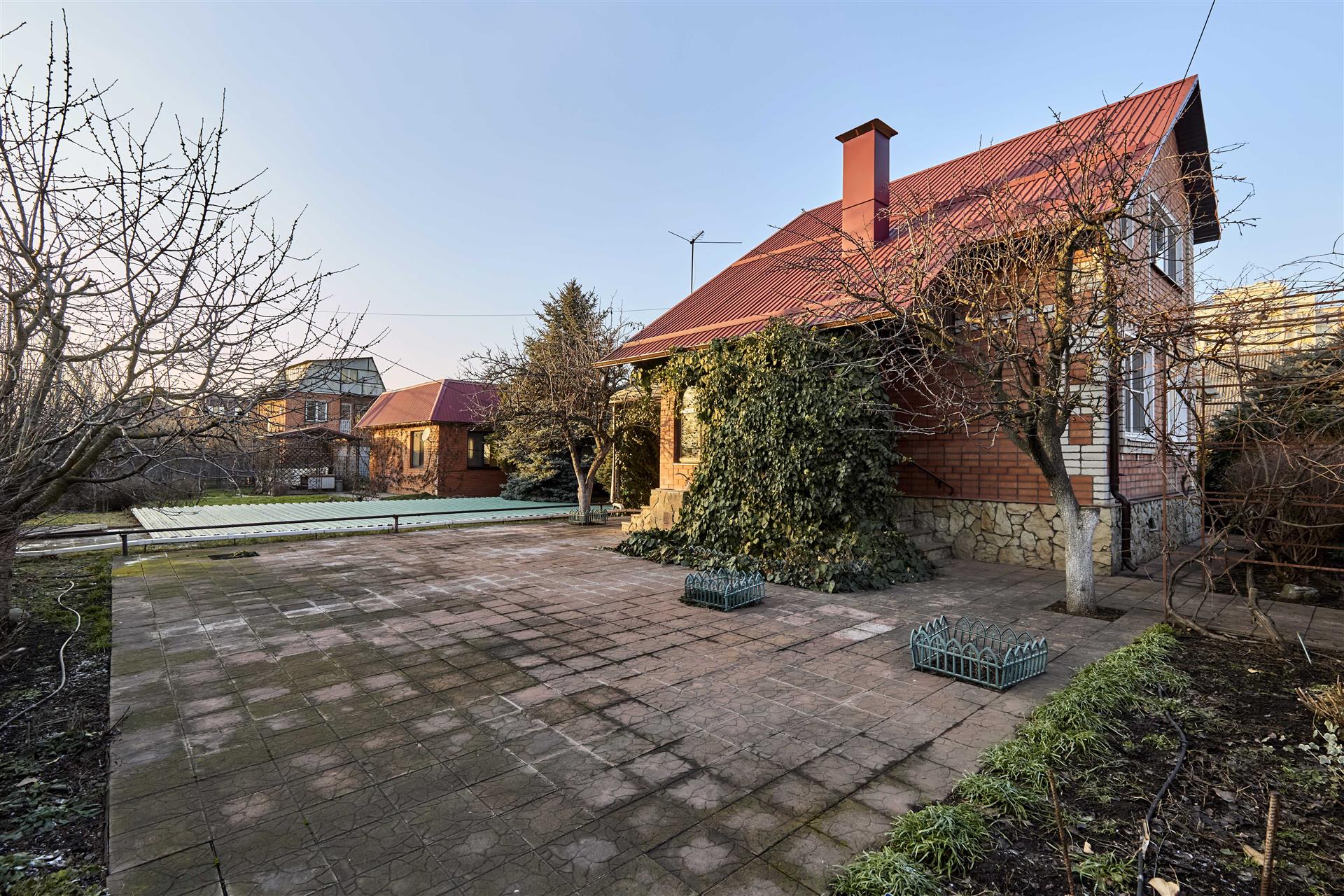 Фото №1: Дом 115 м² + 12 сот. - Краснодар, Прикубанский внутригородской округ, снт Садовод, ул. Виноградная, 150