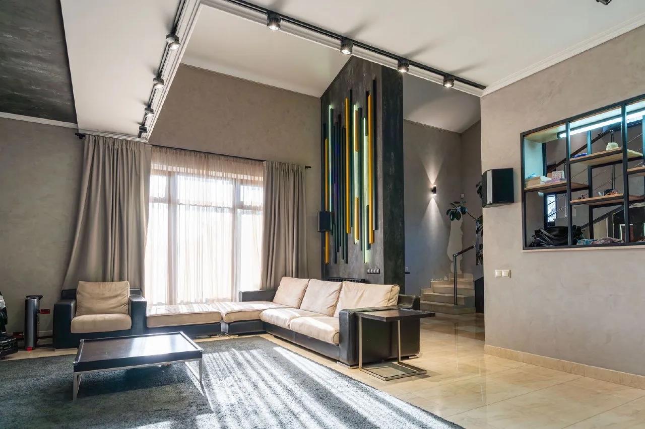 Фото №2: Дом 237 м² + 7 сот. - Краснодар, Прикубанский внутригородской округ, мкр. Табачная Фабрика, ул. Достоевского, 7