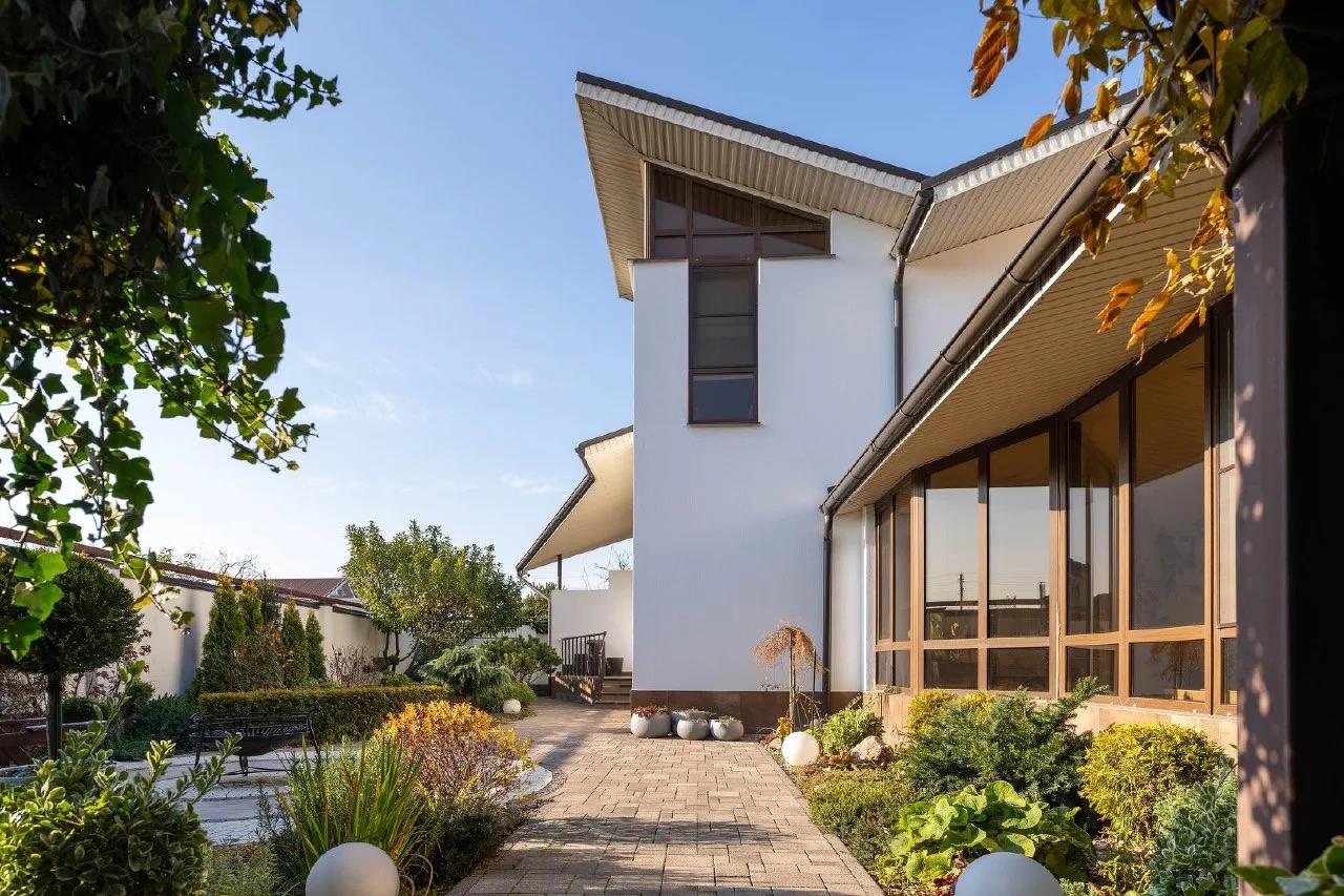 Фото №12: Дом 237 м² + 7 сот. - Краснодар, Прикубанский внутригородской округ, мкр. Табачная Фабрика, ул. Достоевского, 7