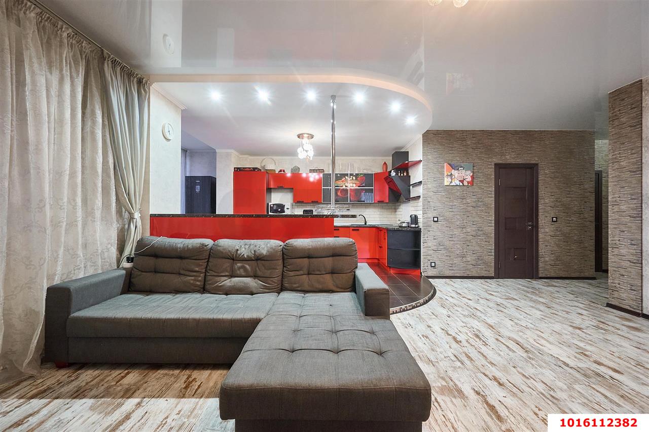 Фото №4: 2-комнатная квартира 70 м² - Краснодар, Прикубанский внутригородской округ, Солнечный, мкр. Фестивальный, ул. Яна Полуяна, 39