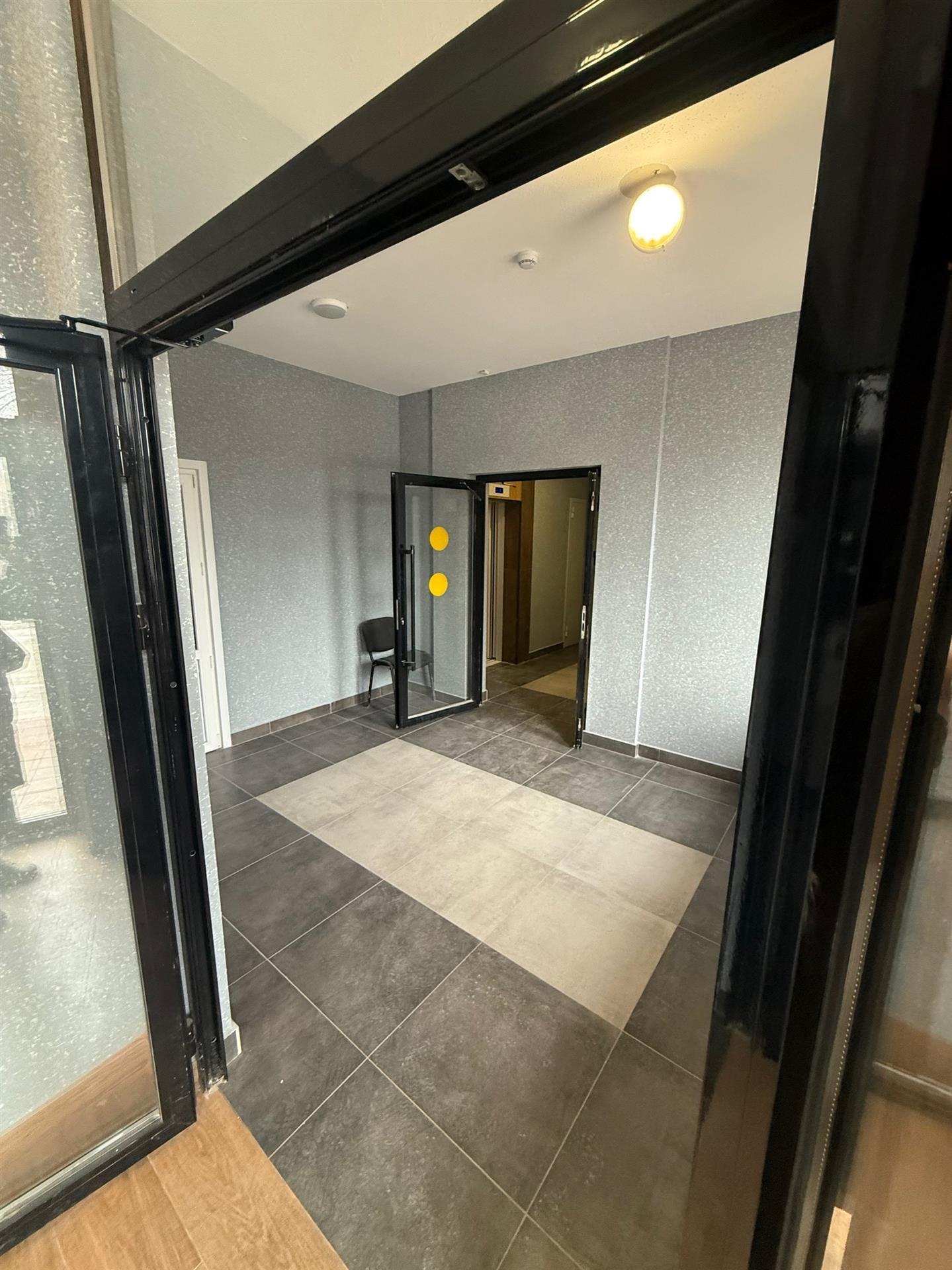 Фото №11: 2-комнатная квартира 99 м² - Краснодар, Центральный, Центральный внутригородской округ, мкр. Западный внутригородской округ, ул. Кубанская набережная, 56