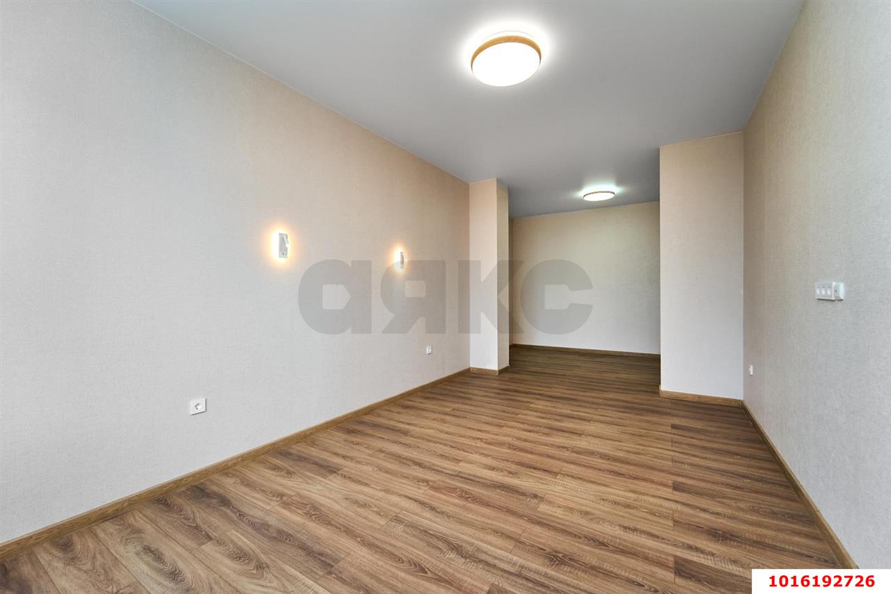 Фото №11: 2-комнатная квартира 99 м² - Краснодар, Центральный, Центральный внутригородской округ, мкр. Западный внутригородской округ, ул. Кубанская набережная, 56