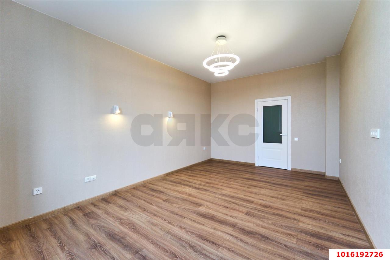 Фото №13: 2-комнатная квартира 99 м² - Краснодар, Центральный, Центральный внутригородской округ, мкр. Западный внутригородской округ, ул. Кубанская набережная, 56