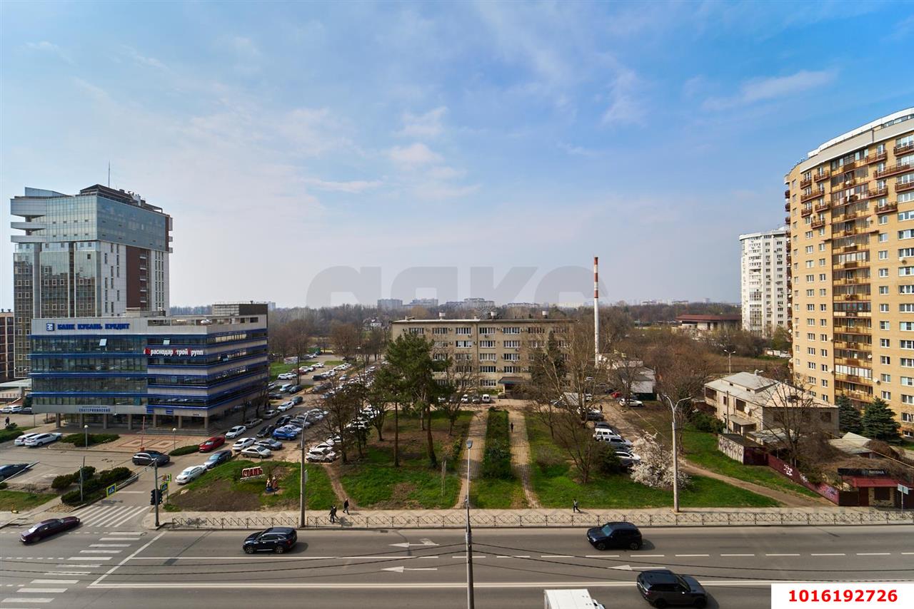 Фото №15: 2-комнатная квартира 99 м² - Краснодар, Центральный, Центральный внутригородской округ, мкр. Западный внутригородской округ, ул. Кубанская набережная, 56