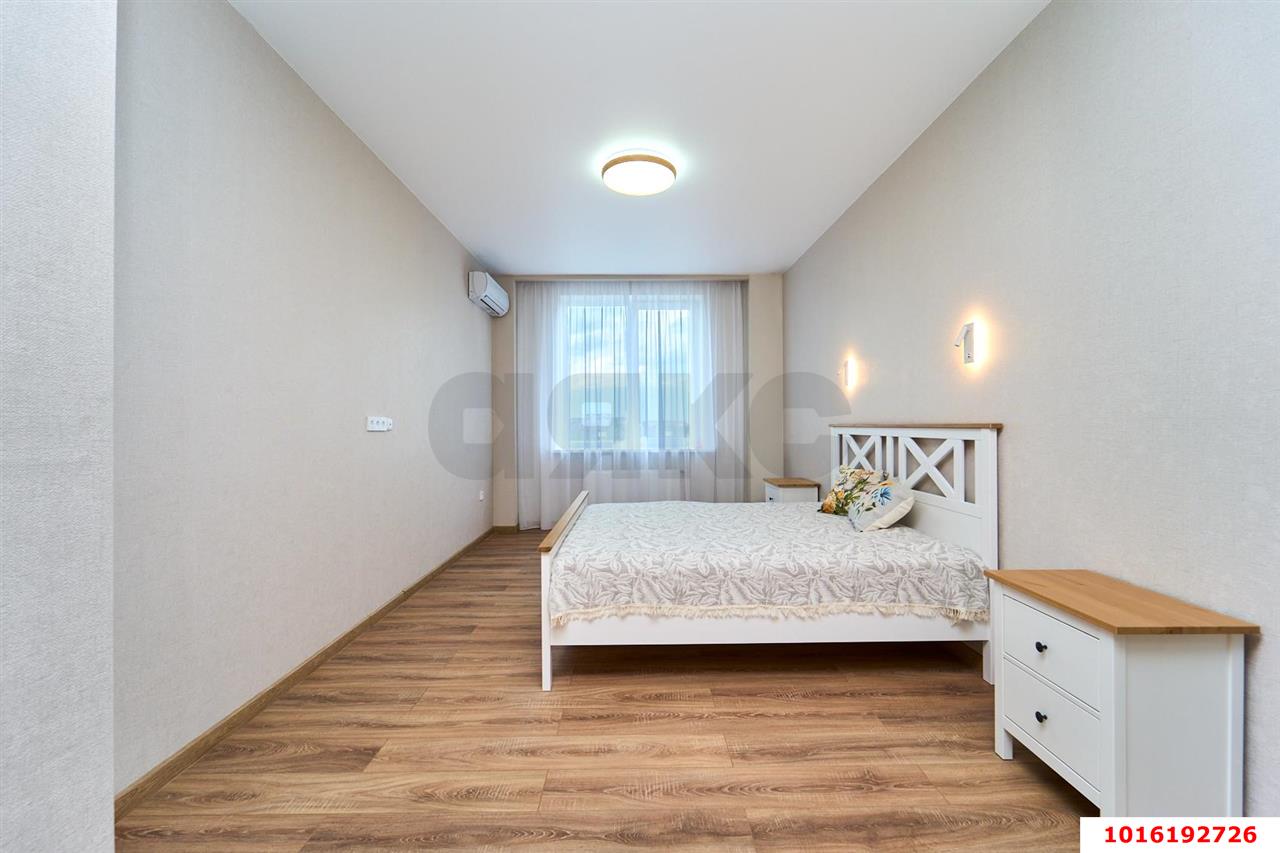 Фото №10: 2-комнатная квартира 99 м² - Краснодар, Западный внутригородской округ, мкр. Центральный, ул. Кубанская набережная, 56