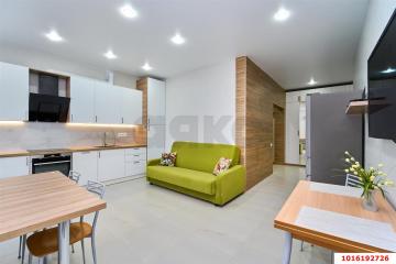 Фото №1: 2-комнатная квартира 95 м² - Краснодар, мкр. Центральный, ул. Кубанская набережная, 56