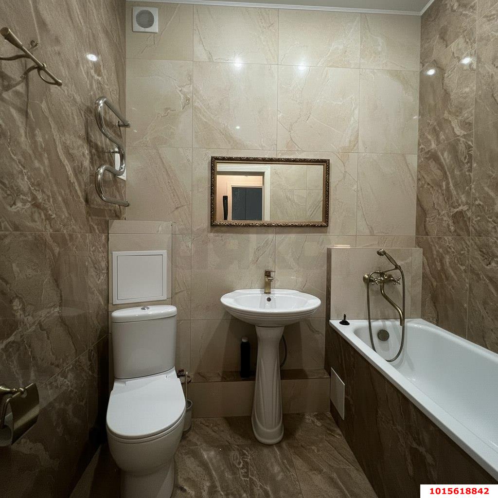 Фото №3: 2-комнатная квартира 40 м² - Краснодар, Центральный внутригородской округ, Завод Измерительных Приборов, мкр. ЖК Сказка, ул. имени 40-летия Победы, 15