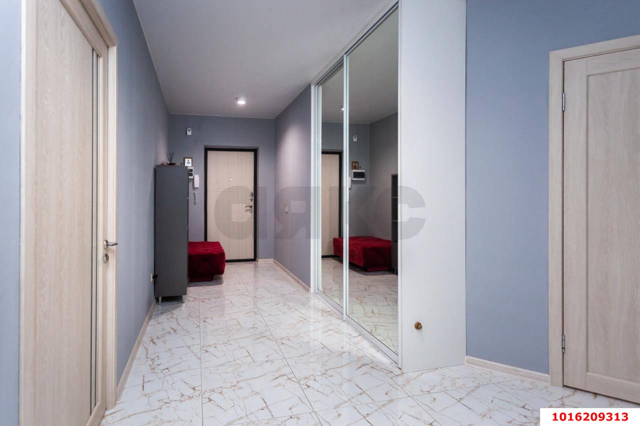 Фото №11: 3-комнатная квартира 96 м² - Краснодар, Завод Радиоизмерительных Приборов, жилой комплекс Времена Года 3, Прикубанский внутригородской округ, мкр. имени Петра Метальникова, ул. Цезаря Куникова, 24к3