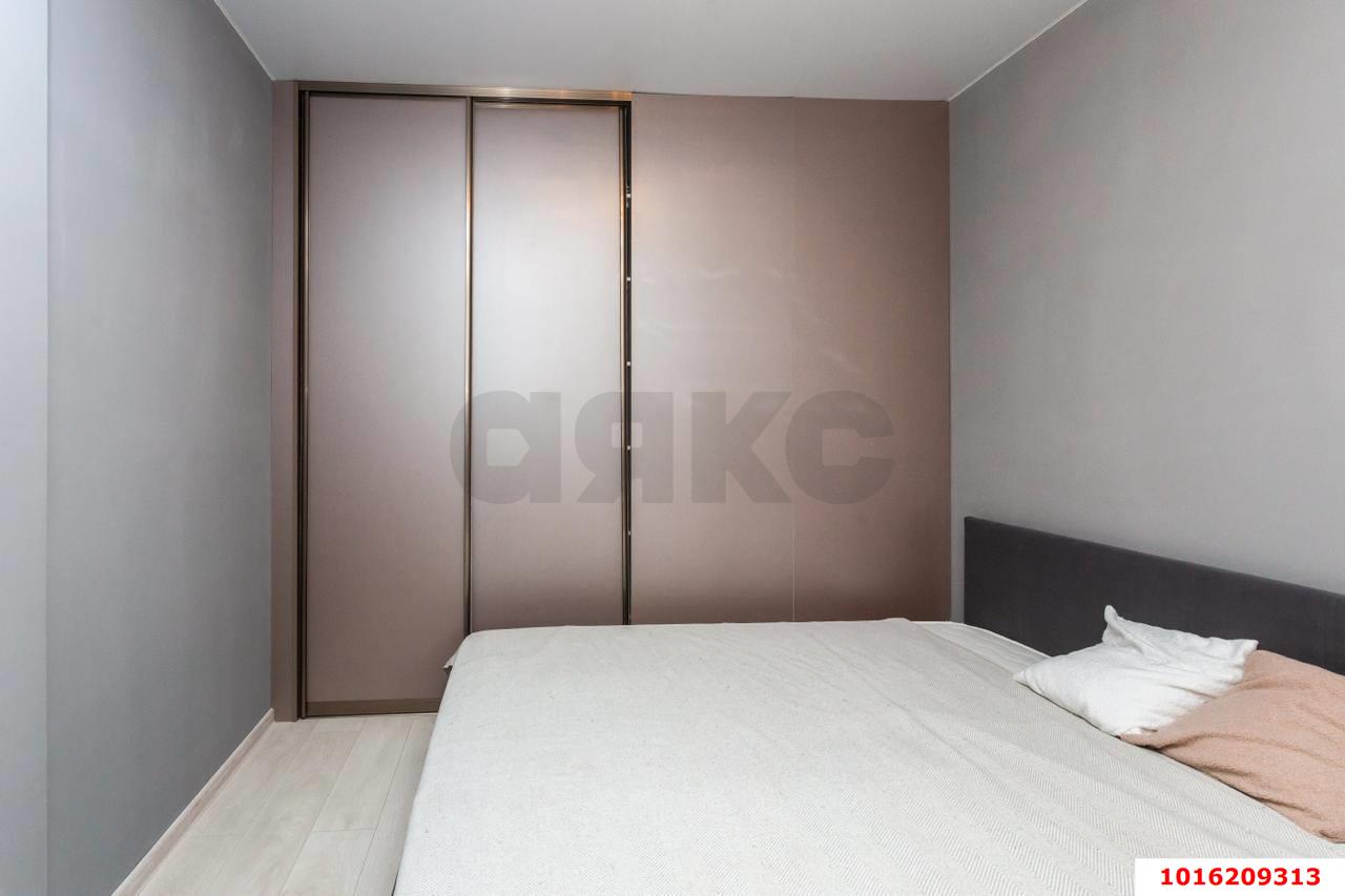 Фото №7: 3-комнатная квартира 96 м² - Краснодар, Завод Радиоизмерительных Приборов, жилой комплекс Времена Года 3, Прикубанский внутригородской округ, мкр. имени Петра Метальникова, ул. Цезаря Куникова, 24к3