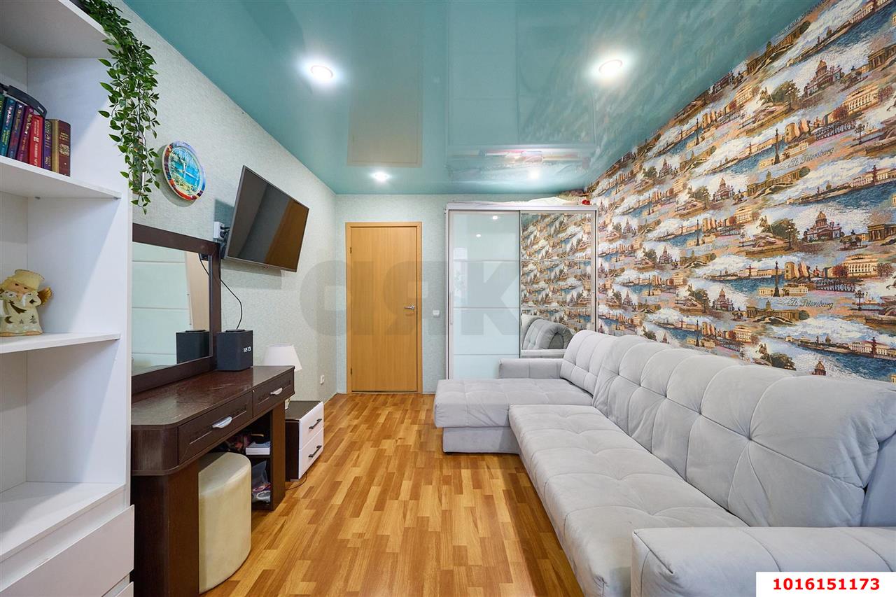 Фото №6: 3-комнатная квартира 75 м² - Краснодар, Западный внутригородской округ, Кожзавод, мкр. Военный городок № 1, ул. имени Калинина, 350/6