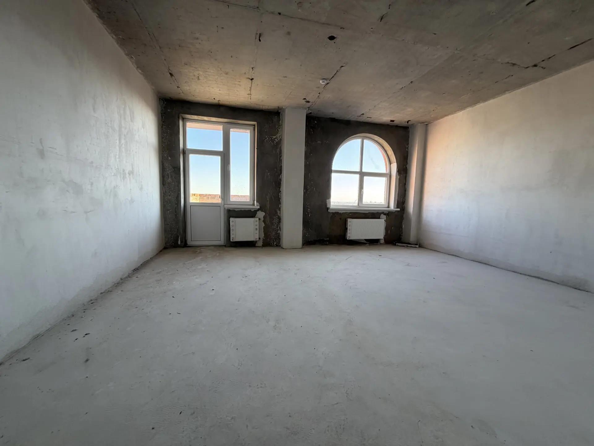 Фото №2: 3-комнатная квартира 136 м² - Краснодар, Центральный, Центральный внутригородской округ, мкр. Западный внутригородской округ, ул. Кубанская набережная, 56